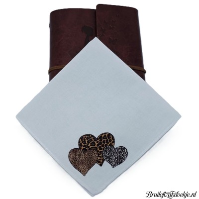 Zakdoek hartjes 4