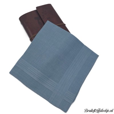 Herenzakdoek klassiek saffier Herenzakdoek klassiek saffier