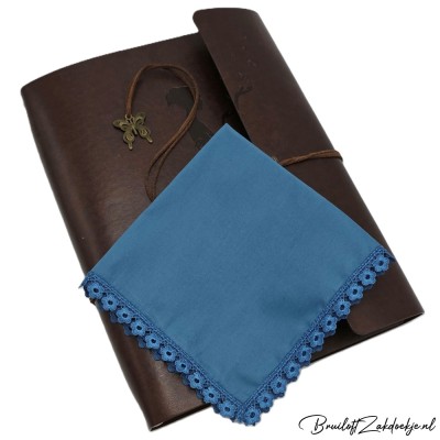 Dameszakdoek turquoise kant BELLE Dameszakdoek turquoise kant BELLE
