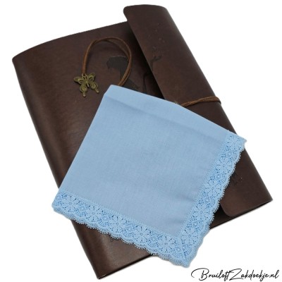 Dameszakdoek blauw kant JULIA Dameszakdoek blauw kant JULIA