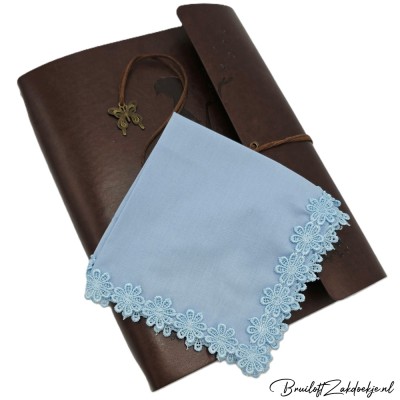 Dameszakdoek blauw kant NOVA Dameszakdoek blauw kant NOVA